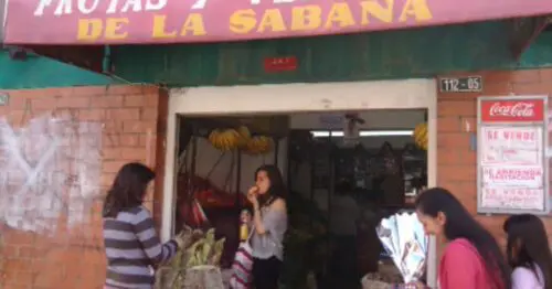 FRUTAS Y VERDURAS DE LA SABANA BOGOTÁ FRUTAS Y VERDURAS DE LA SABANA BOGOTÁ
